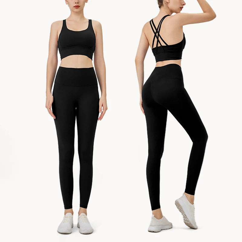 Women's Fitness Set — Black | Crop Top & High-Waist Leggings with Pocket