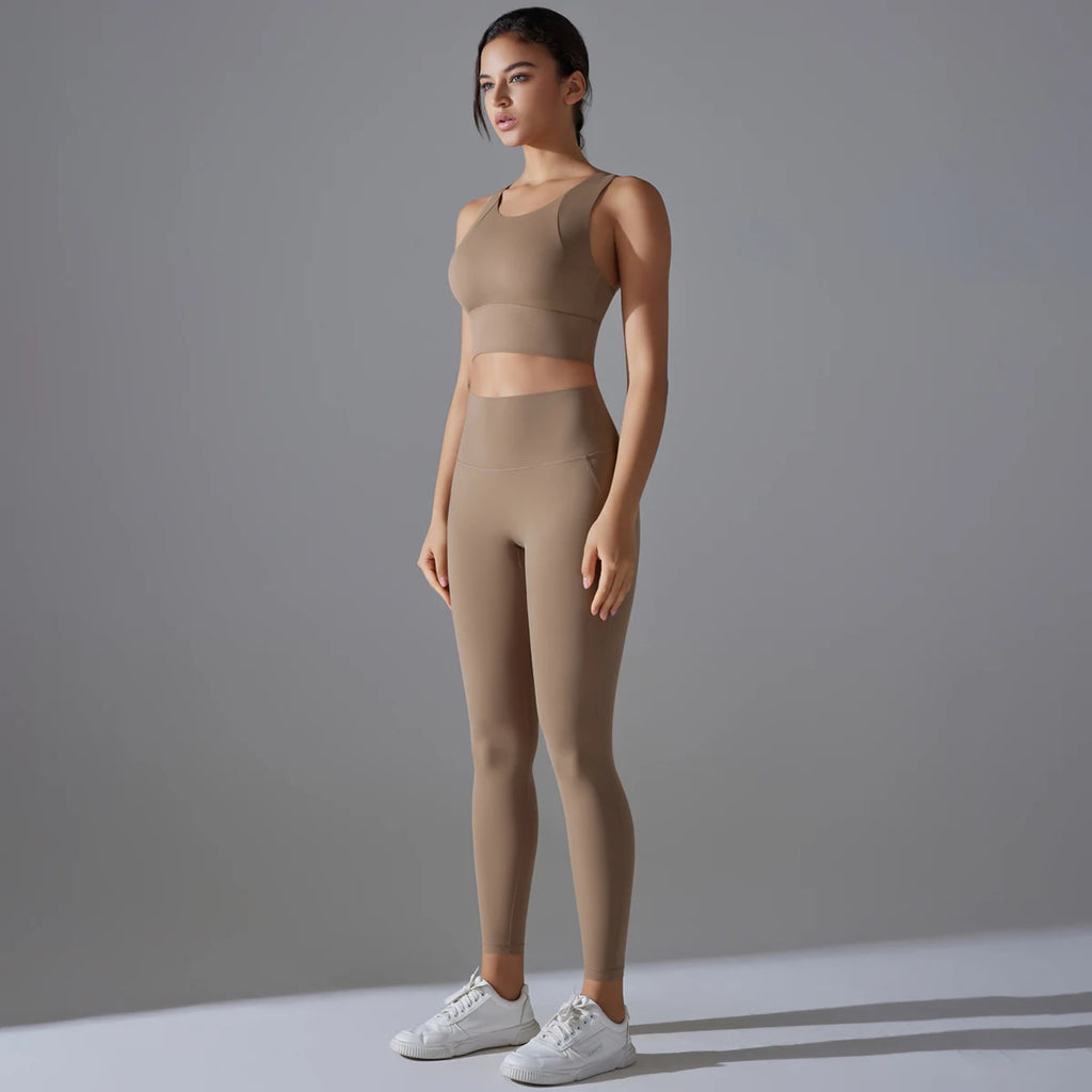 Women's 2-Piece Yoga Set — Shockproof Sports Bra & High-Waist Leggings